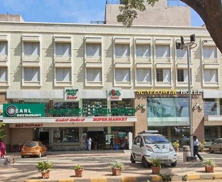 Sunflower Hotel Mysore Exterior foto